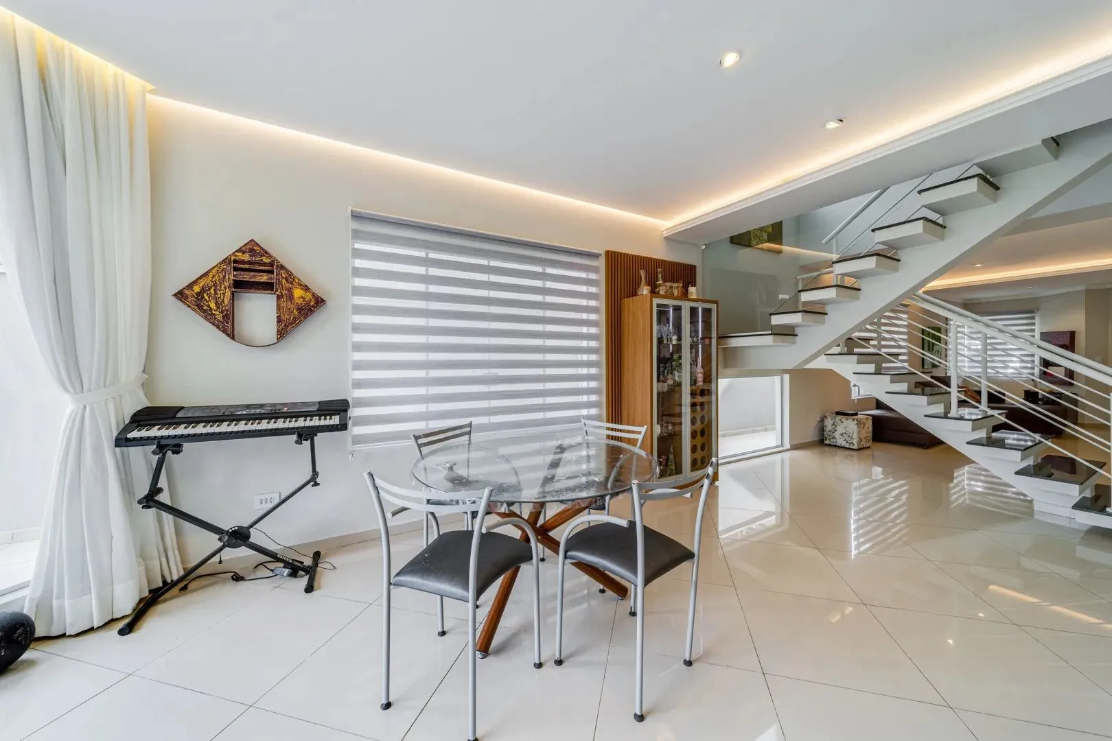 Casa, 4 quartos, 230 m² - Foto 34