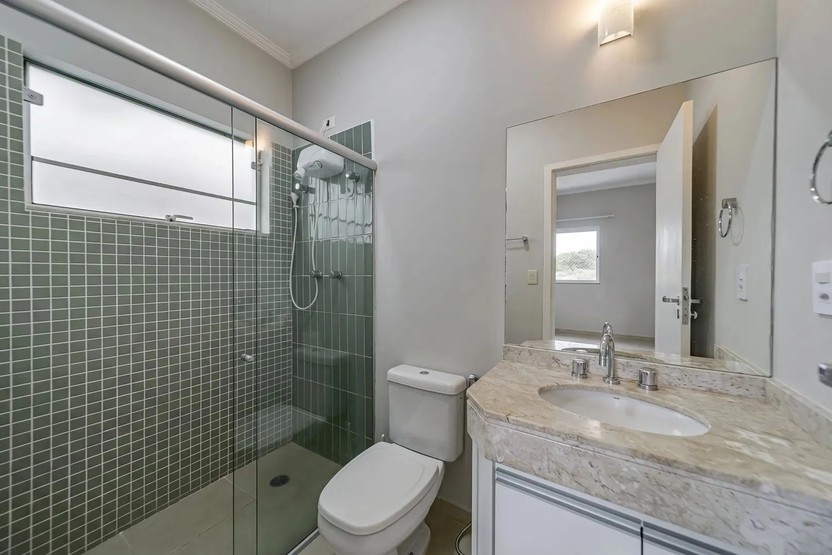 Casa, 4 quartos, 230 m² - Foto 6