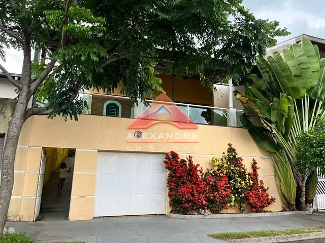 Casa com 250m² 3 quartos e 1 banheiro, à venda, no bairro Jardim Nova Detroit em São José dos Campos