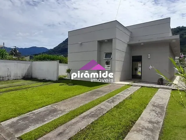 Casa com 360m² 3 quartos e 4 banheiros, à venda, no bairro Mar Verde em Caraguatatuba