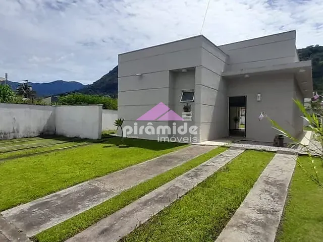 Casa com 360m² 3 quartos e 4 banheiros, à venda, no bairro Mar Verde em Caraguatatuba
