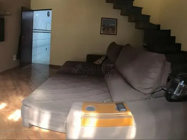 Casa com 400m² 3 quartos e 3 banheiros, à venda, no bairro Parque dos Príncipes em Jacareí