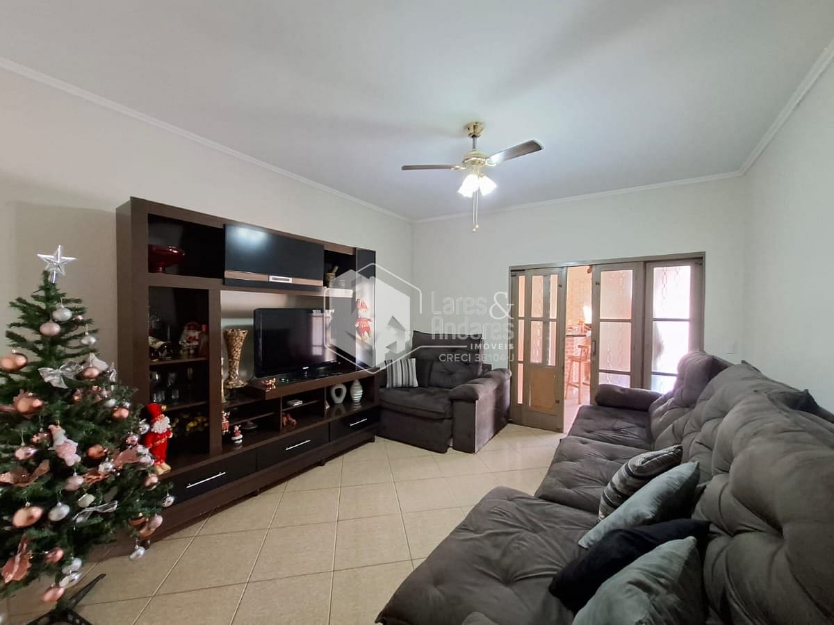 Casa à venda com 3 quartos, 167m² - Foto 18