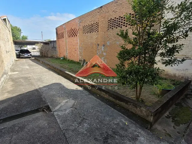 Casa com 357m² 2 quartos e 2 banheiros, à venda, no bairro Santana em São José dos Campos