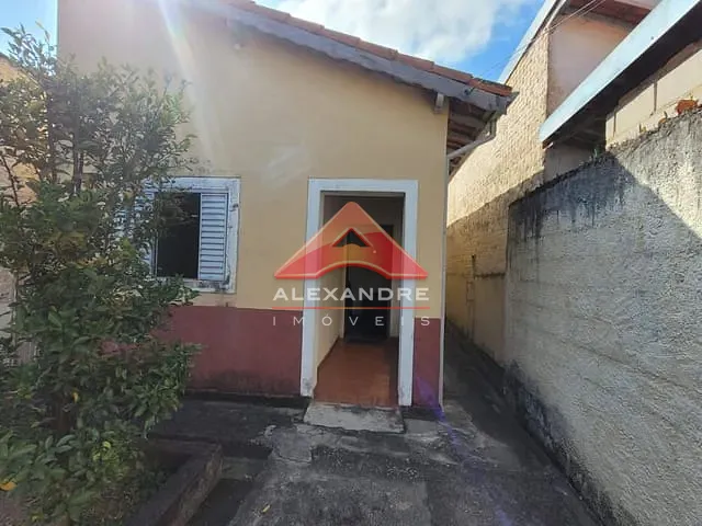 Casa com 357m² 2 quartos e 2 banheiros, à venda, no bairro Santana em São José dos Campos