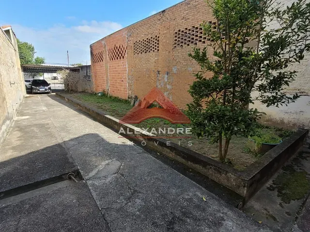 Casa com 357m² 2 quartos e 2 banheiros, à venda, no bairro Santana em São José dos Campos