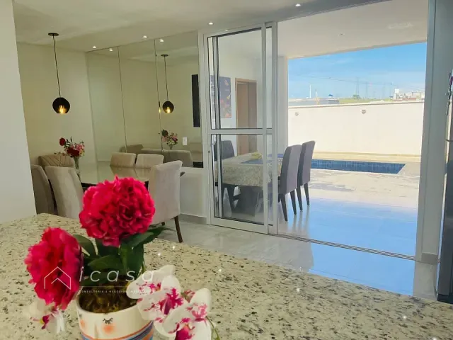 Casa com 250m² 2 quartos e 2 banheiros, à venda, no bairro Condomínio Vem Viver Jacareí em Jacareí