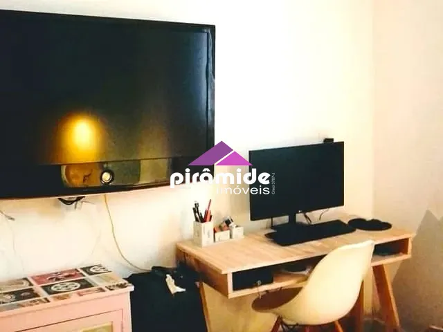 Casa com 180m² 3 quartos e 3 banheiros, à venda, no bairro Vila Tatetuba em São José dos Campos