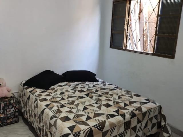 Casa com 440m² 2 quartos e 3 banheiros, à venda, no bairro Cidade Nova em Pindamonhangaba