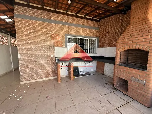 Casa com 156m² 3 quartos e 2 banheiros, à venda, no bairro Jardim Santa Luzia em São José dos Campos