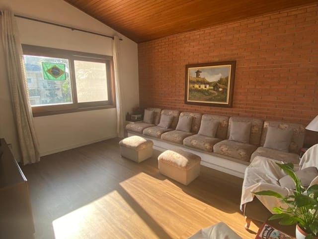 Casa com 720m² 4 quartos e 7 banheiros, à venda ou para alugar, no bairro Alphaville em Santana de Parnaíba