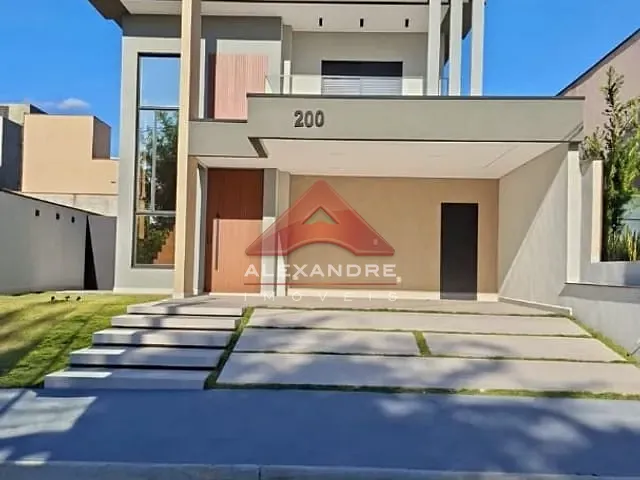 Casa com 250m² 4 quartos e 2 banheiros, à venda, no bairro Malibu em Caçapava