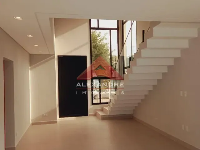 Casa com 250m² 4 quartos e 2 banheiros, à venda, no bairro Malibu em Caçapava