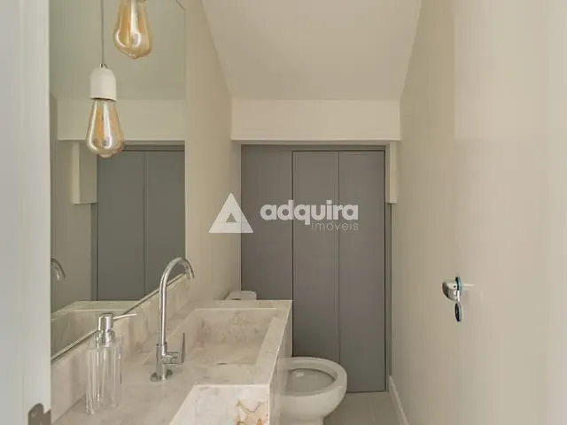Casa com 132m² 3 quartos e 3 banheiros, à venda, no bairro Colônia Dona Luíza em Ponta Grossa