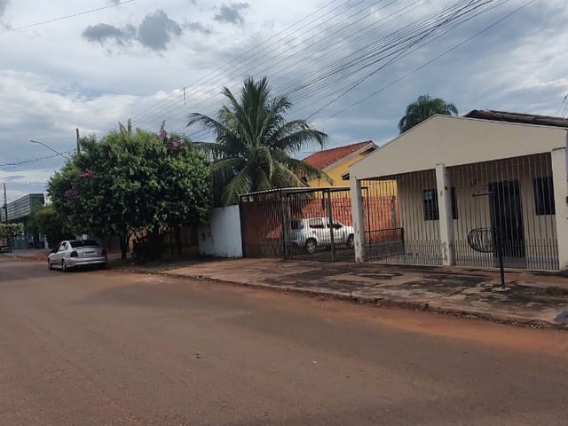 Foto do Casa - Casa tipo para venda em Jardim Tancredo Neves com 3 quartos, 170m² | Lares e Andares Imóveis