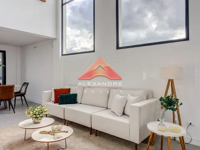 Casa com 250m² 3 quartos e 1 banheiro, à venda, no bairro Jardim das Flores em São José dos Campos