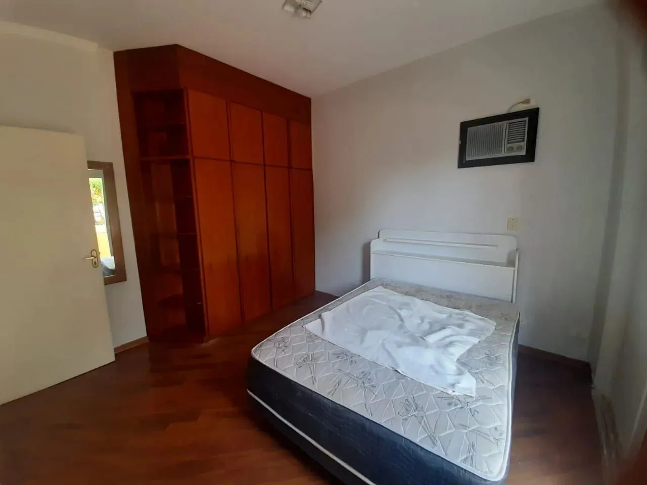 Casa, 4 quartos, 300 m² - Foto 26