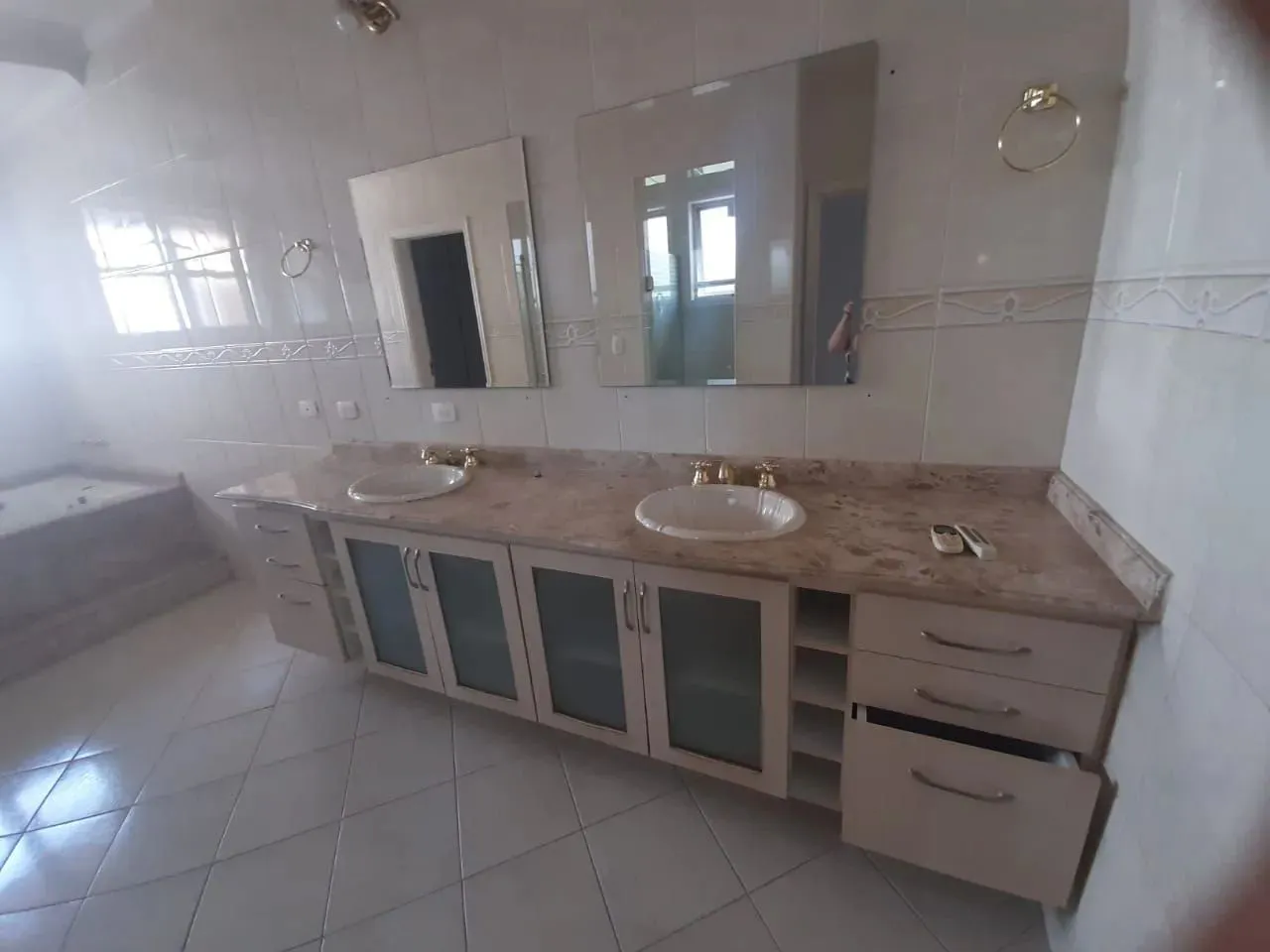 Casa, 4 quartos, 300 m² - Foto 34