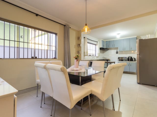 Casa com 166m² 3 quartos e 4 banheiros, à venda, no bairro Parque São Domingos em São Paulo