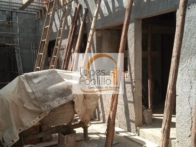 Casa com 300m² 3 quartos e 1 banheiro, à venda, no bairro Jardim América em Atibaia
