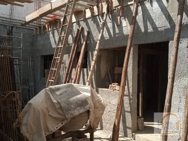 Casa com 300m² 3 quartos e 1 banheiro, à venda, no bairro Jardim América em Atibaia