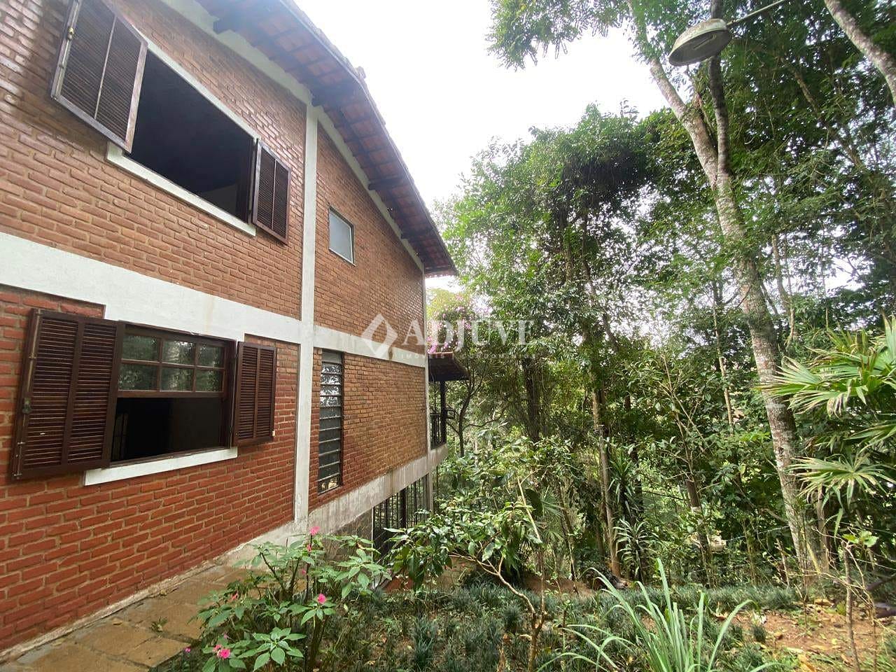 Casa à venda com 4 quartos, 219m² - Foto 11