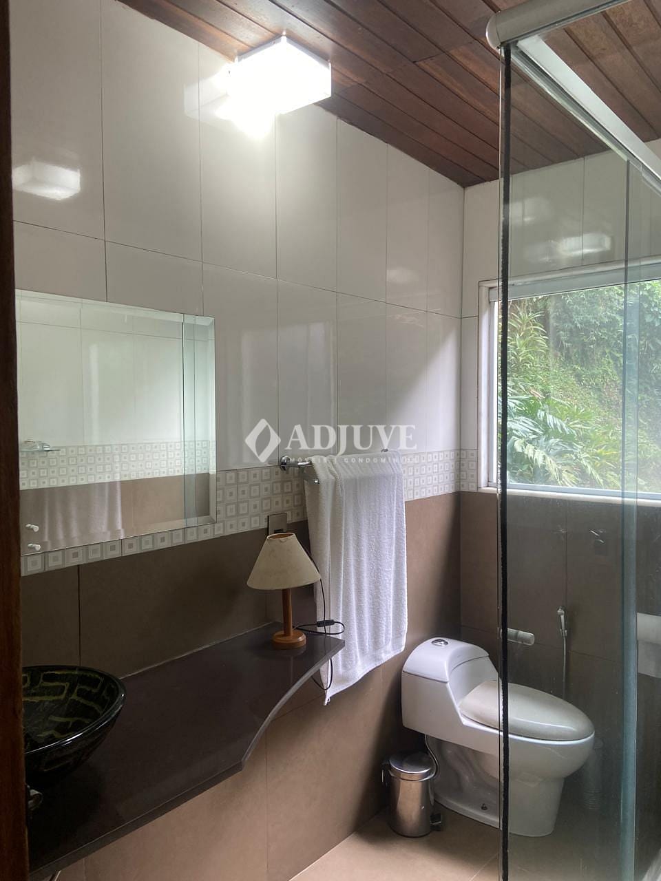 Casa à venda com 4 quartos, 219m² - Foto 15