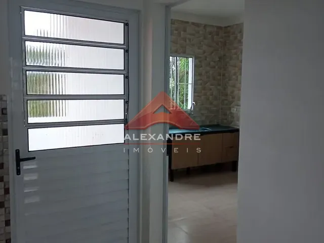 Casa com 187m² 3 quartos e 1 banheiro, à venda, no bairro Jardim Santa Rosa em São José dos Campos