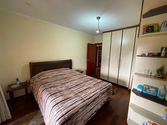 Casa com 450m² 5 quartos e 5 banheiros, à venda, no bairro Conjunto Residencial Esplanada do Sol em São José Dos Campos
