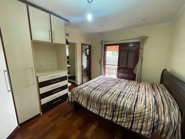 Casa com 450m² 5 quartos e 5 banheiros, à venda, no bairro Conjunto Residencial Esplanada do Sol em São José Dos Campos