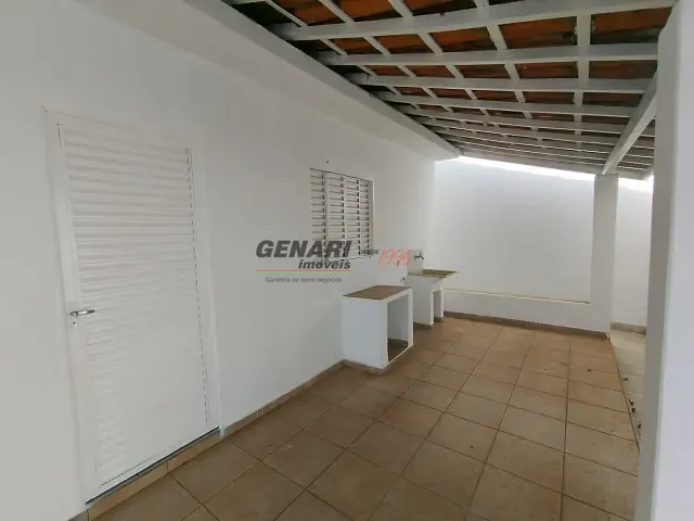 Casa com 180m² 1 quarto e 2 banheiros, para alugar, no bairro Parque Residencial Indaia em Indaiatuba