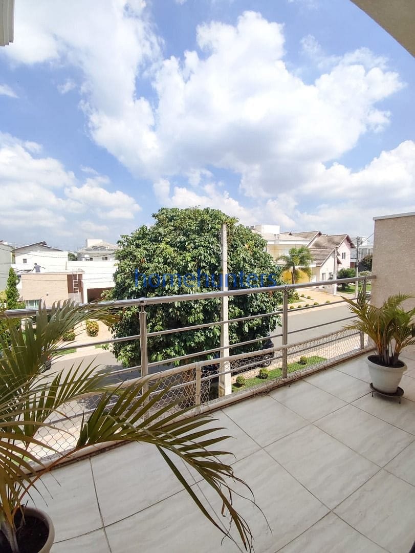 Casa à venda com 4 quartos, 320m² - Foto 27