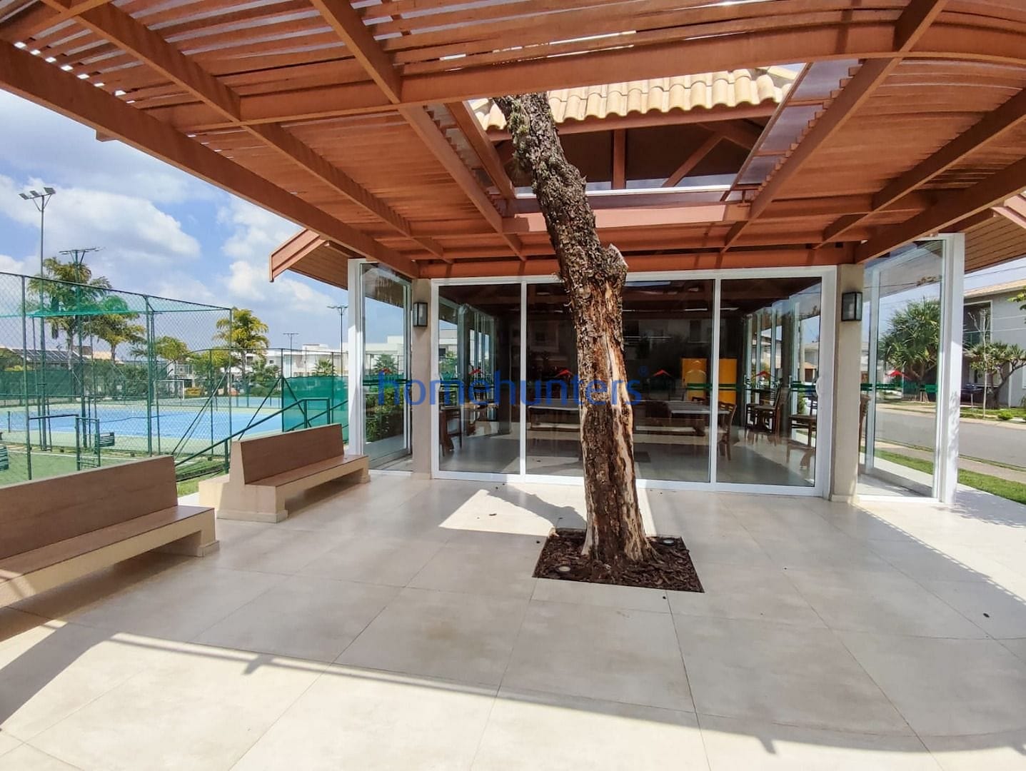 Casa à venda com 4 quartos, 320m² - Foto 52