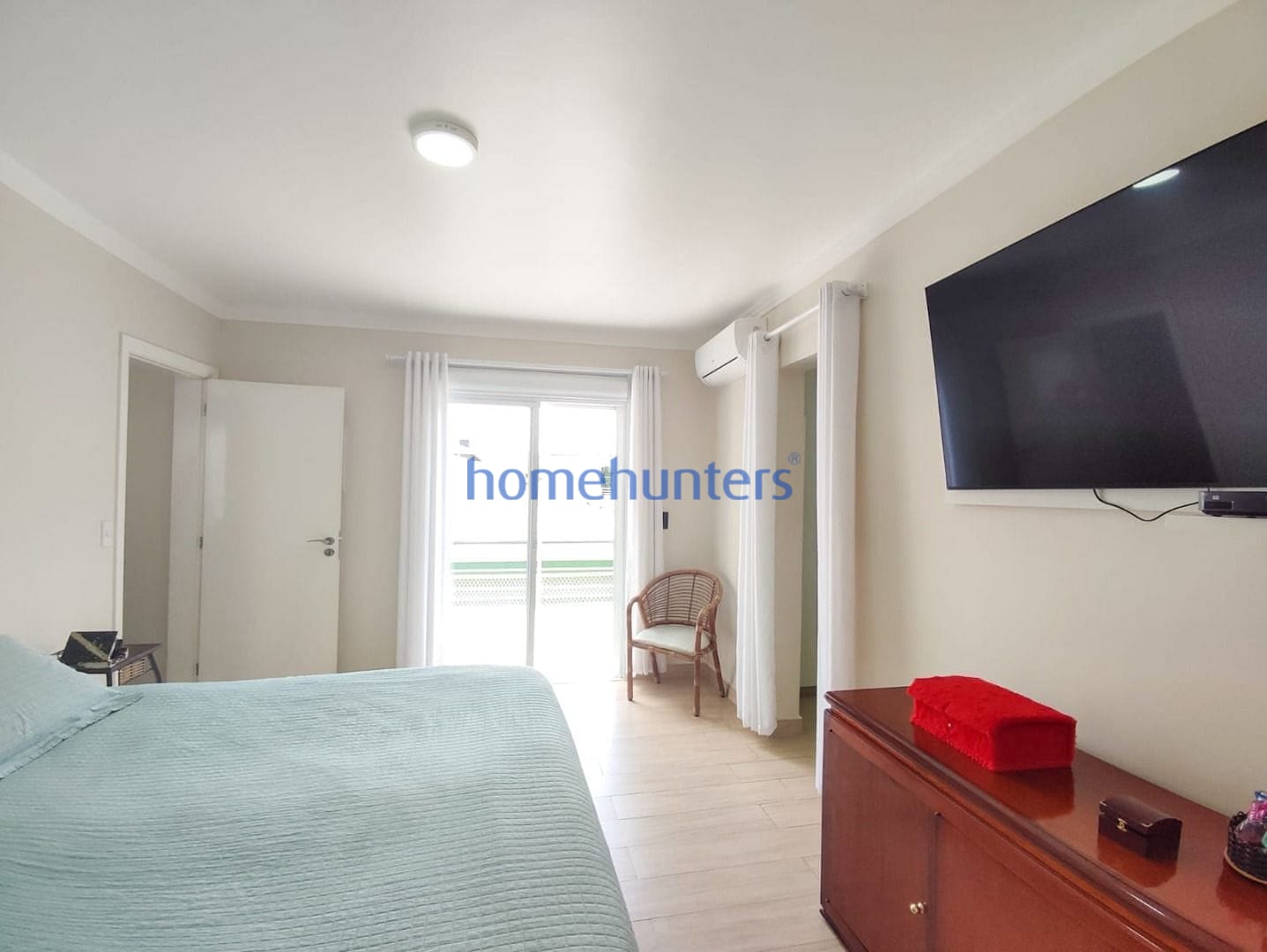 Casa à venda com 4 quartos, 320m² - Foto 12