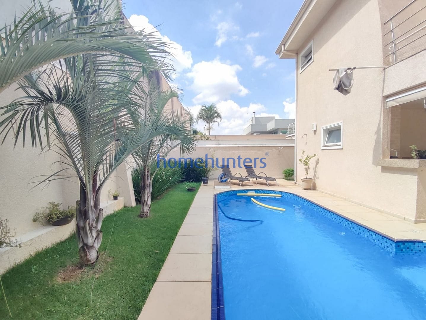 Casa à venda com 4 quartos, 320m² - Foto 6