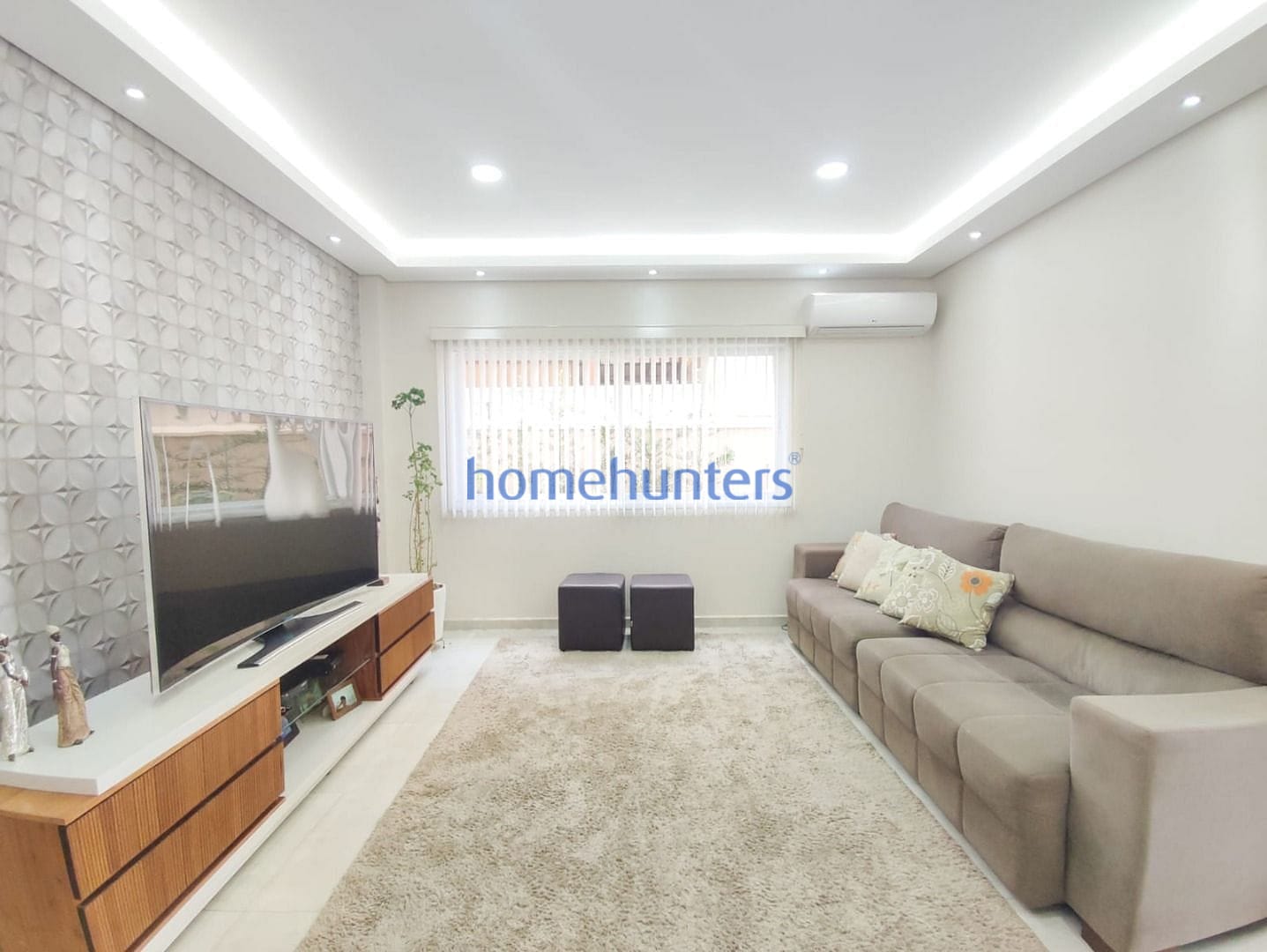 Casa à venda com 4 quartos, 320m² - Foto 8