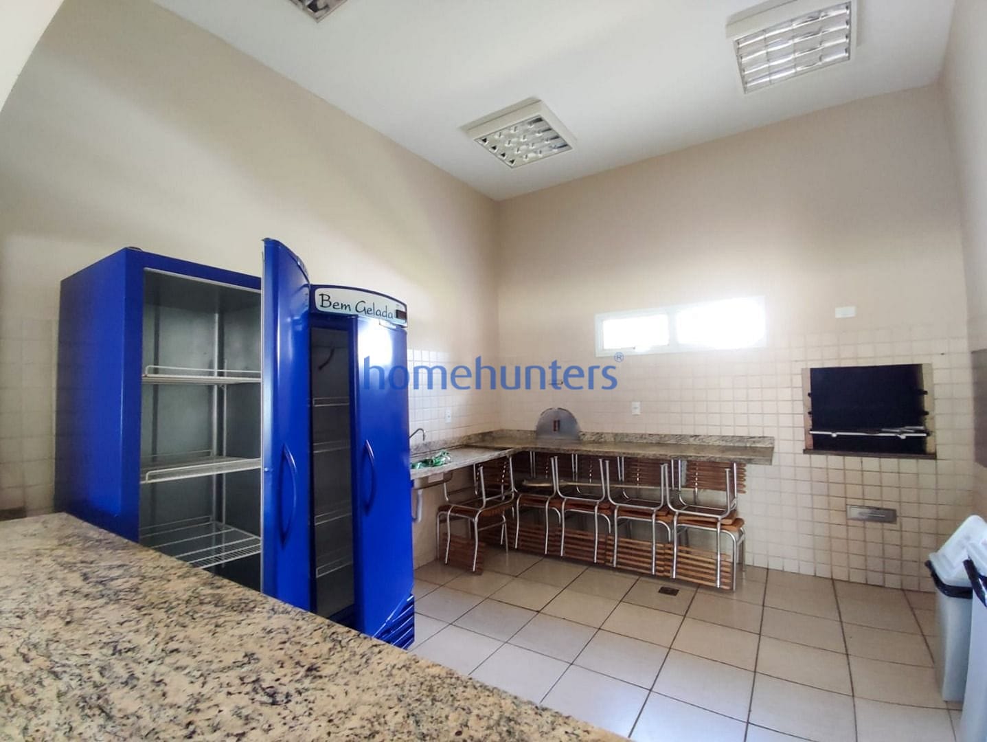 Casa à venda com 4 quartos, 320m² - Foto 49