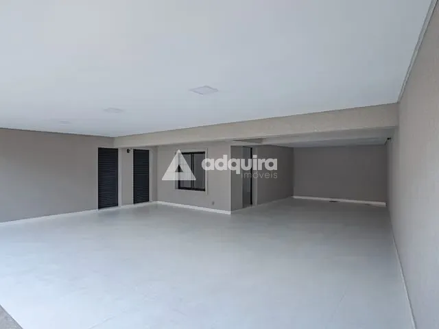 Casa com 403m² 4 quartos e 4 banheiros, à venda, no bairro Estrela em Ponta Grossa