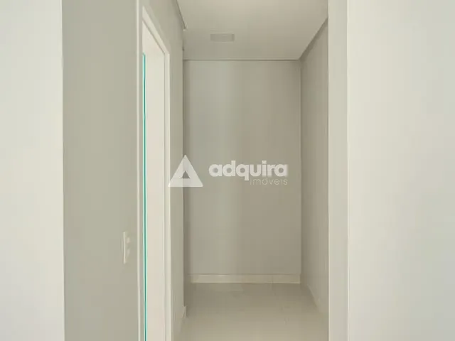 Casa com 403m² 4 quartos e 4 banheiros, à venda, no bairro Estrela em Ponta Grossa