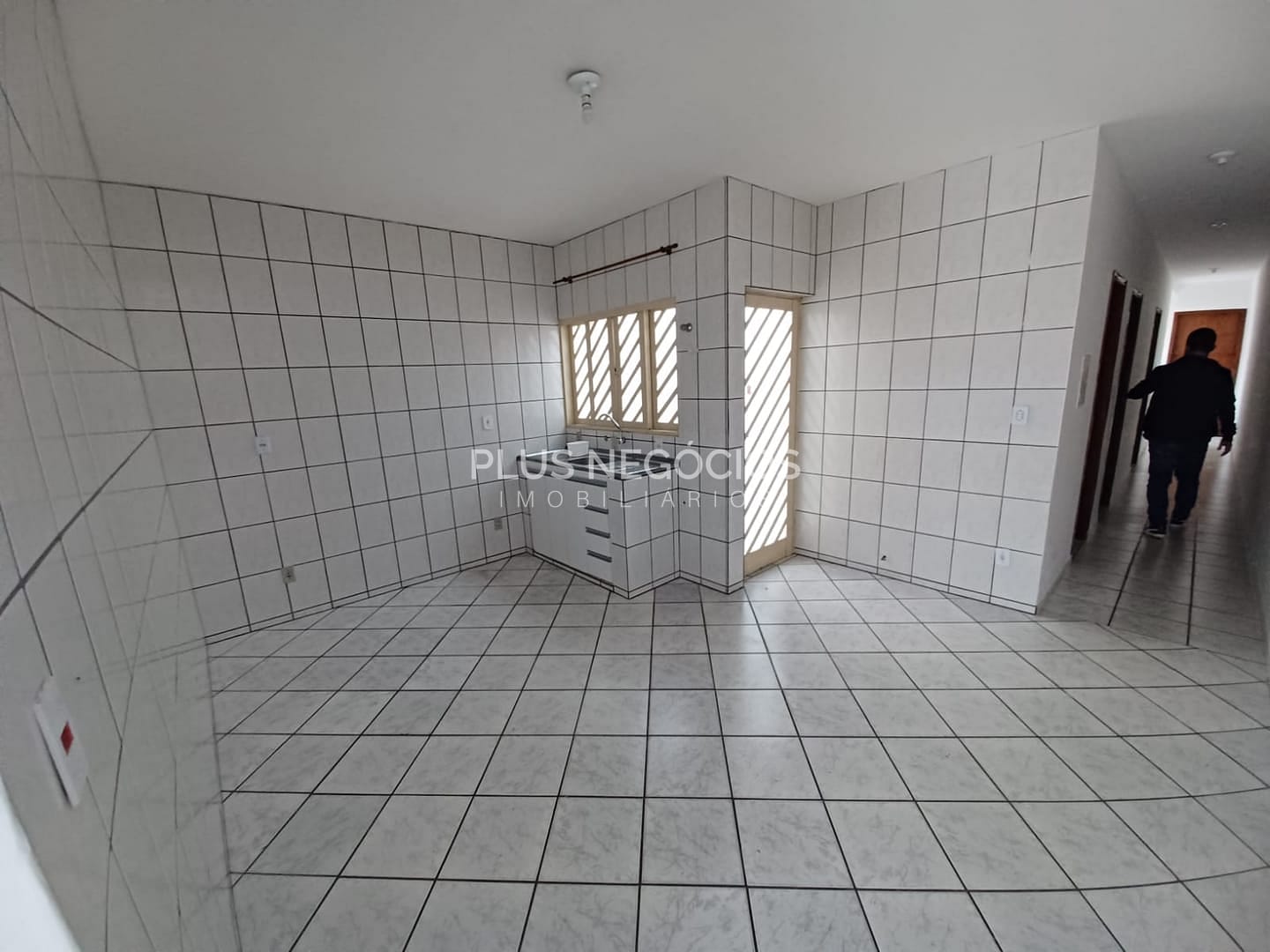 Casa à venda com 3 quartos, 110m² - Foto 3