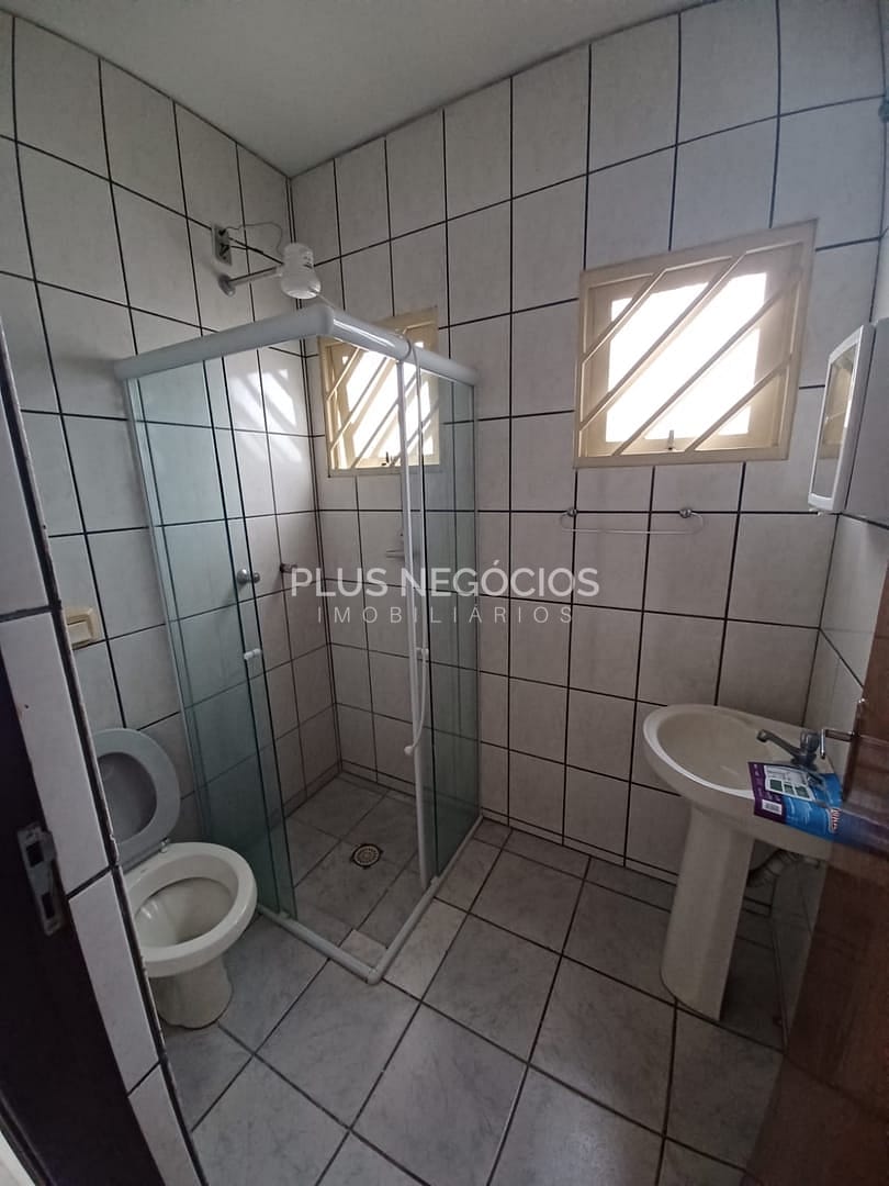 Casa à venda com 3 quartos, 110m² - Foto 4