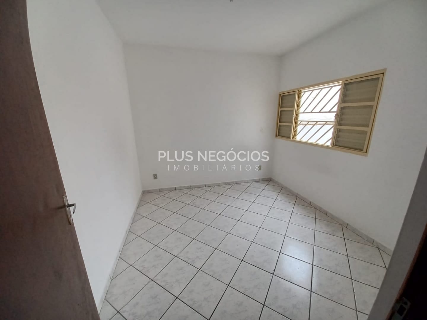 Casa à venda com 3 quartos, 110m² - Foto 7