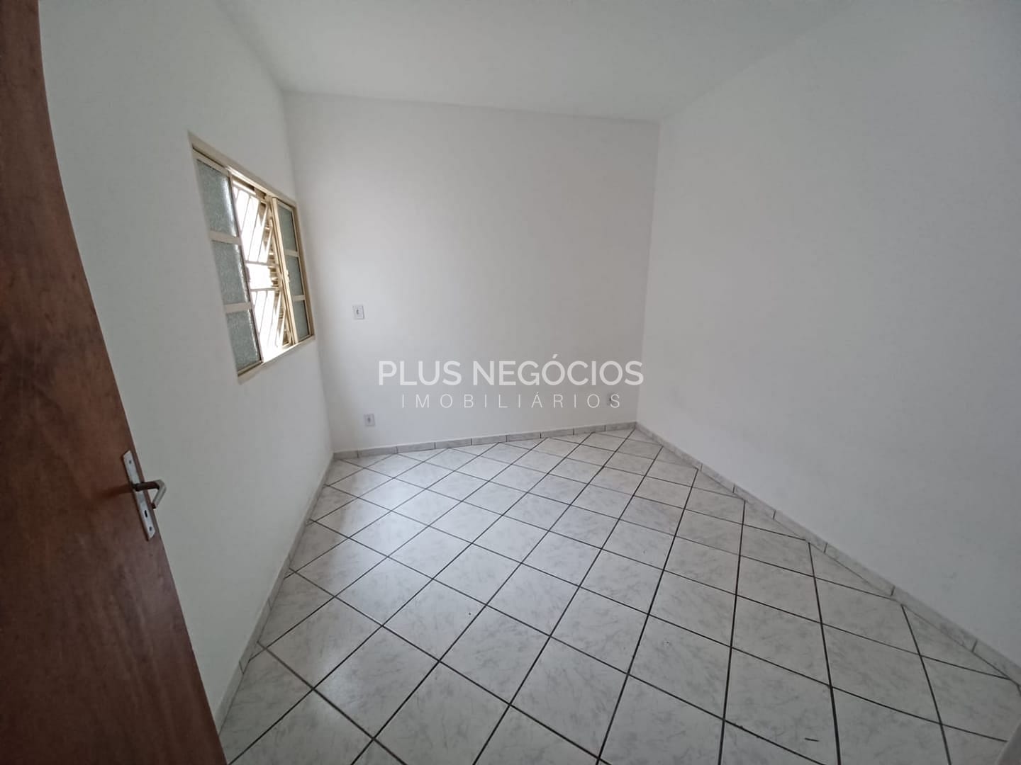 Casa à venda com 3 quartos, 110m² - Foto 5