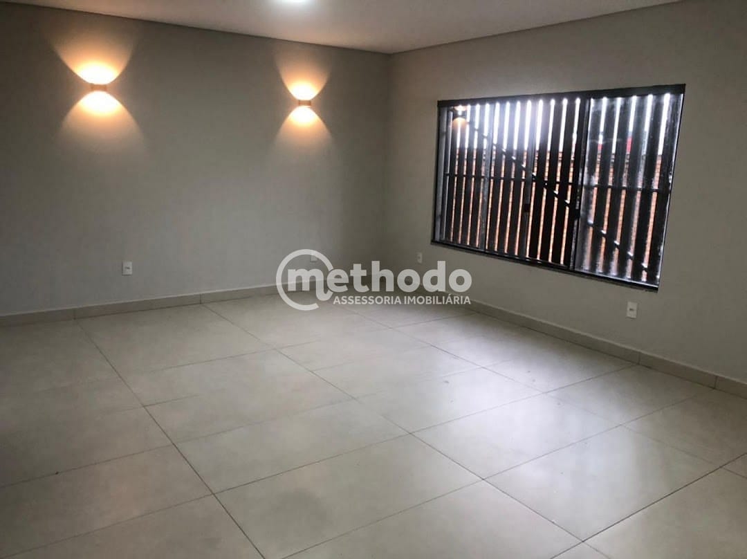 Casa, 1 quarto, 350 m² - Foto 2