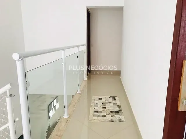 Casa com 200m² 3 quartos e 5 banheiros, à venda, no bairro Wanel Ville em Sorocaba