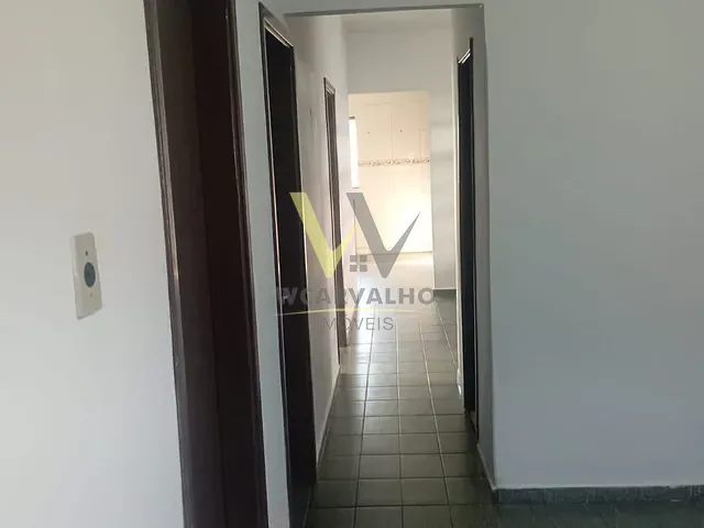 Casa com 300m² 3 quartos e 1 banheiro, à venda, no bairro Boa Vista em Anápolis