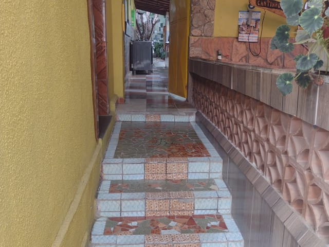 Casa com 450m² 3 quartos e 2 banheiros, à venda, no bairro Aroeira em Aparecida