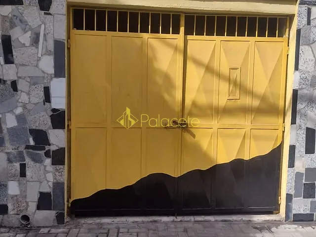 Casa com 450m² 3 quartos e 2 banheiros, à venda, no bairro Aroeira em Aparecida