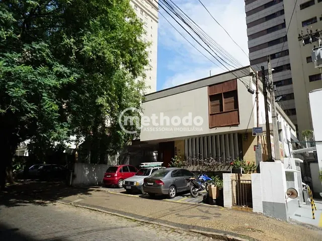 Casa com 448m² 4 quartos e 3 banheiros, à venda ou para alugar, no bairro Cambuí em Campinas