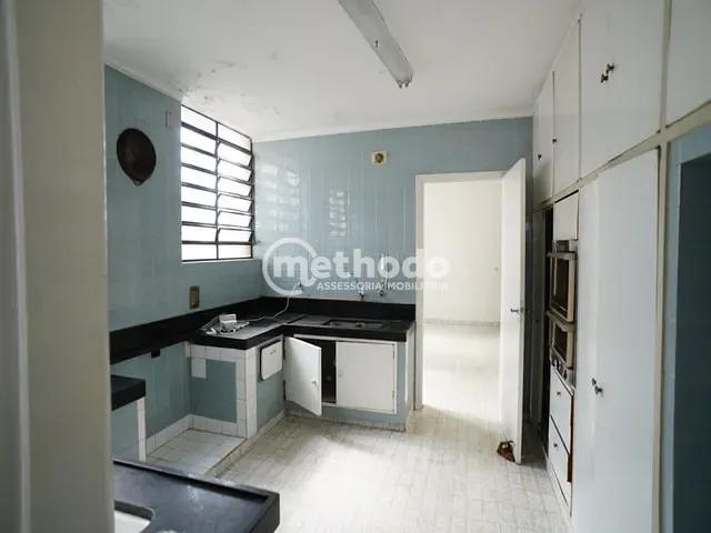 Casa com 448m² 4 quartos e 3 banheiros, à venda ou para alugar, no bairro Cambuí em Campinas